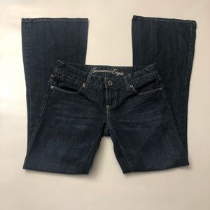 American eagle jeans size 2R real flare dark wash